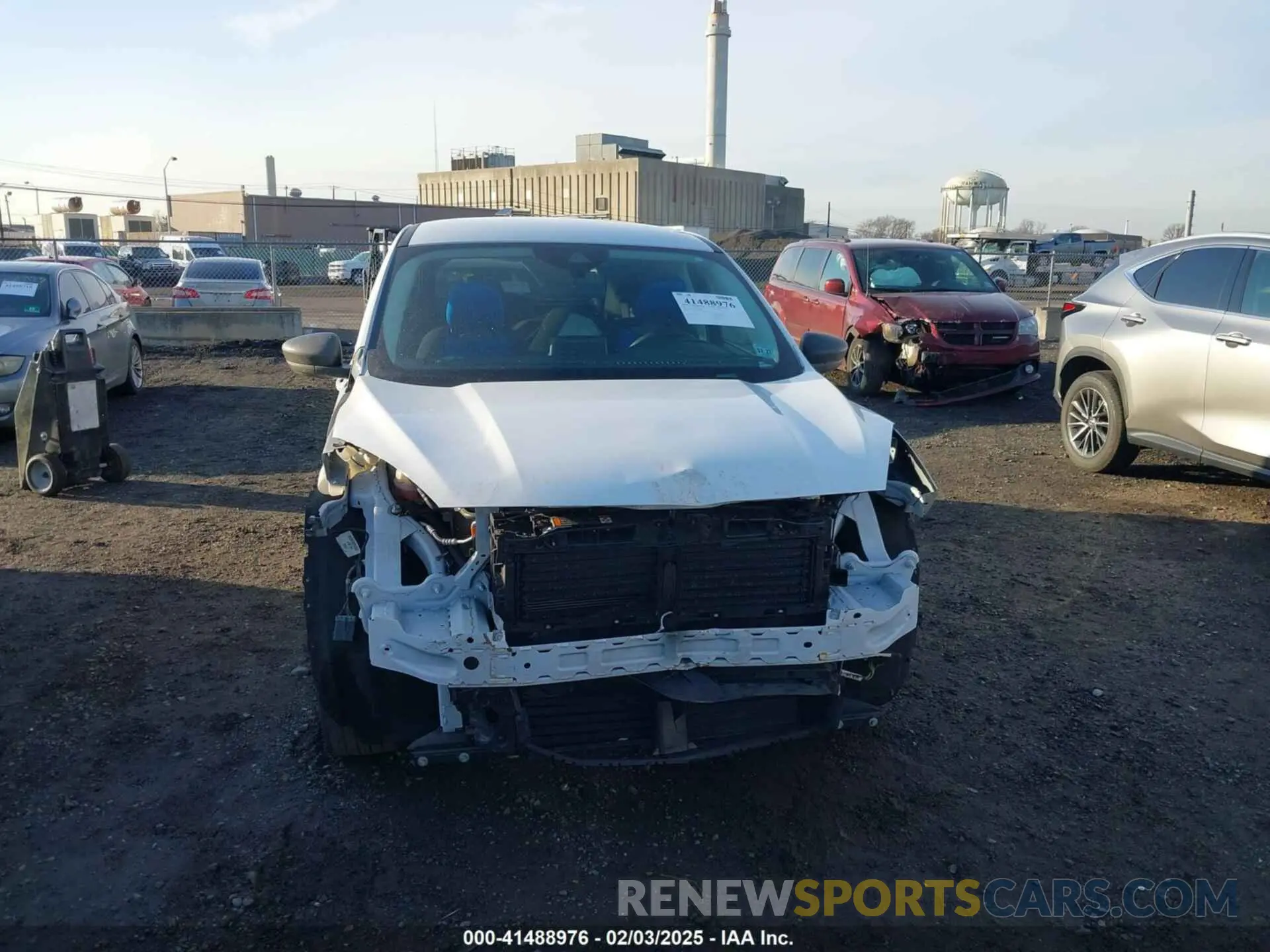 12 Photograph of a damaged car 1FMCU9G68NUA44940 FORD ESCAPE 2022