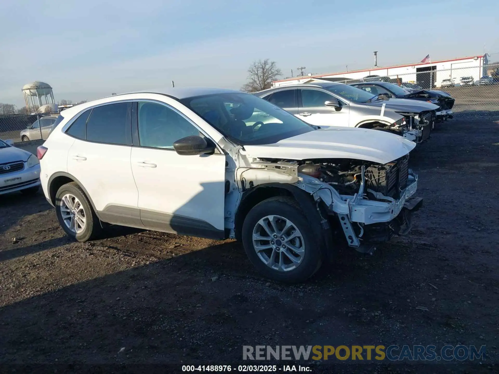 13 Photograph of a damaged car 1FMCU9G68NUA44940 FORD ESCAPE 2022