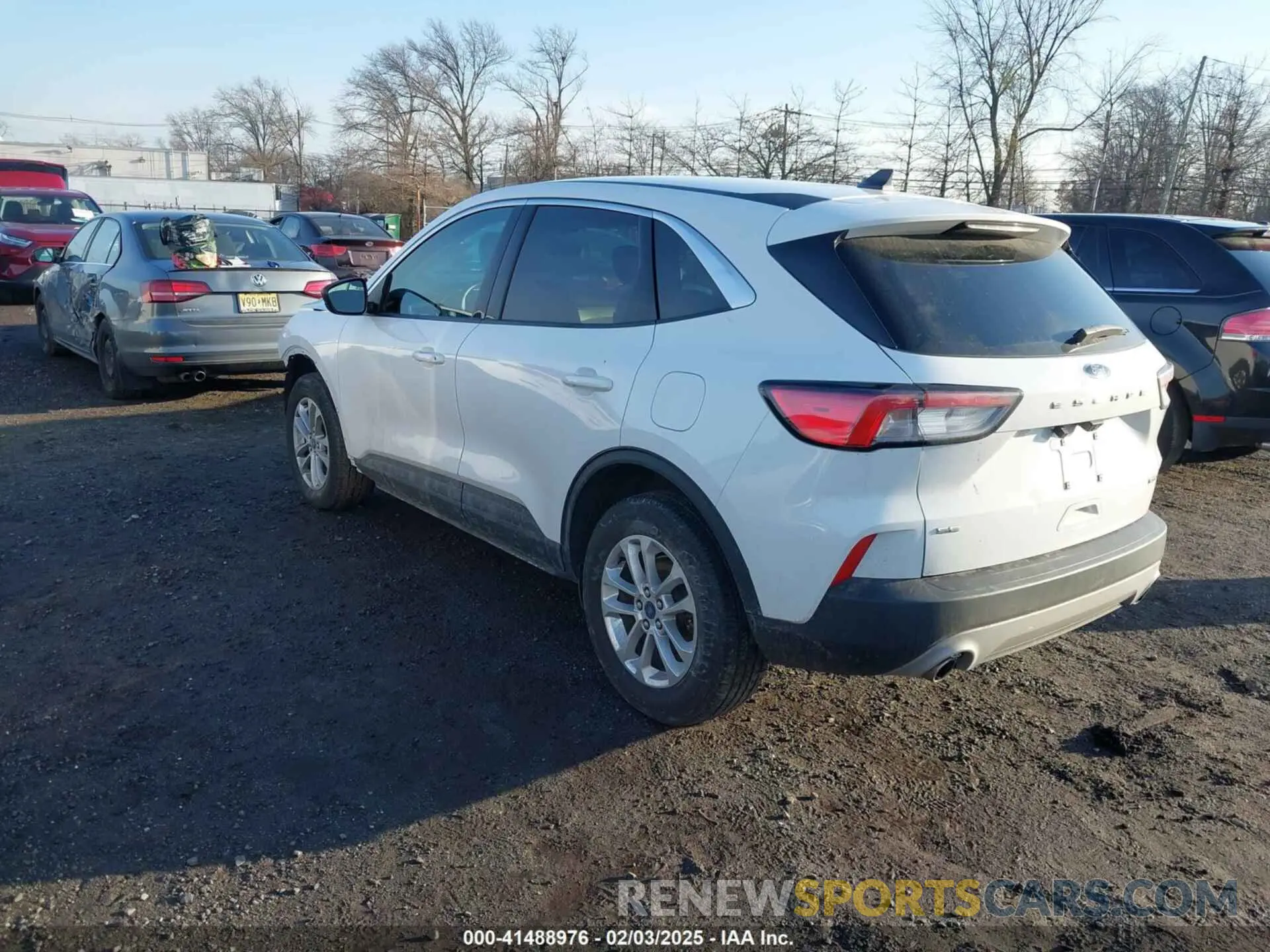 3 Photograph of a damaged car 1FMCU9G68NUA44940 FORD ESCAPE 2022