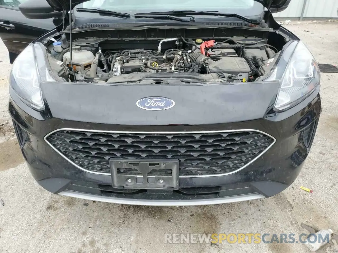 12 Photograph of a damaged car 1FMCU9G68NUB51034 FORD ESCAPE 2022