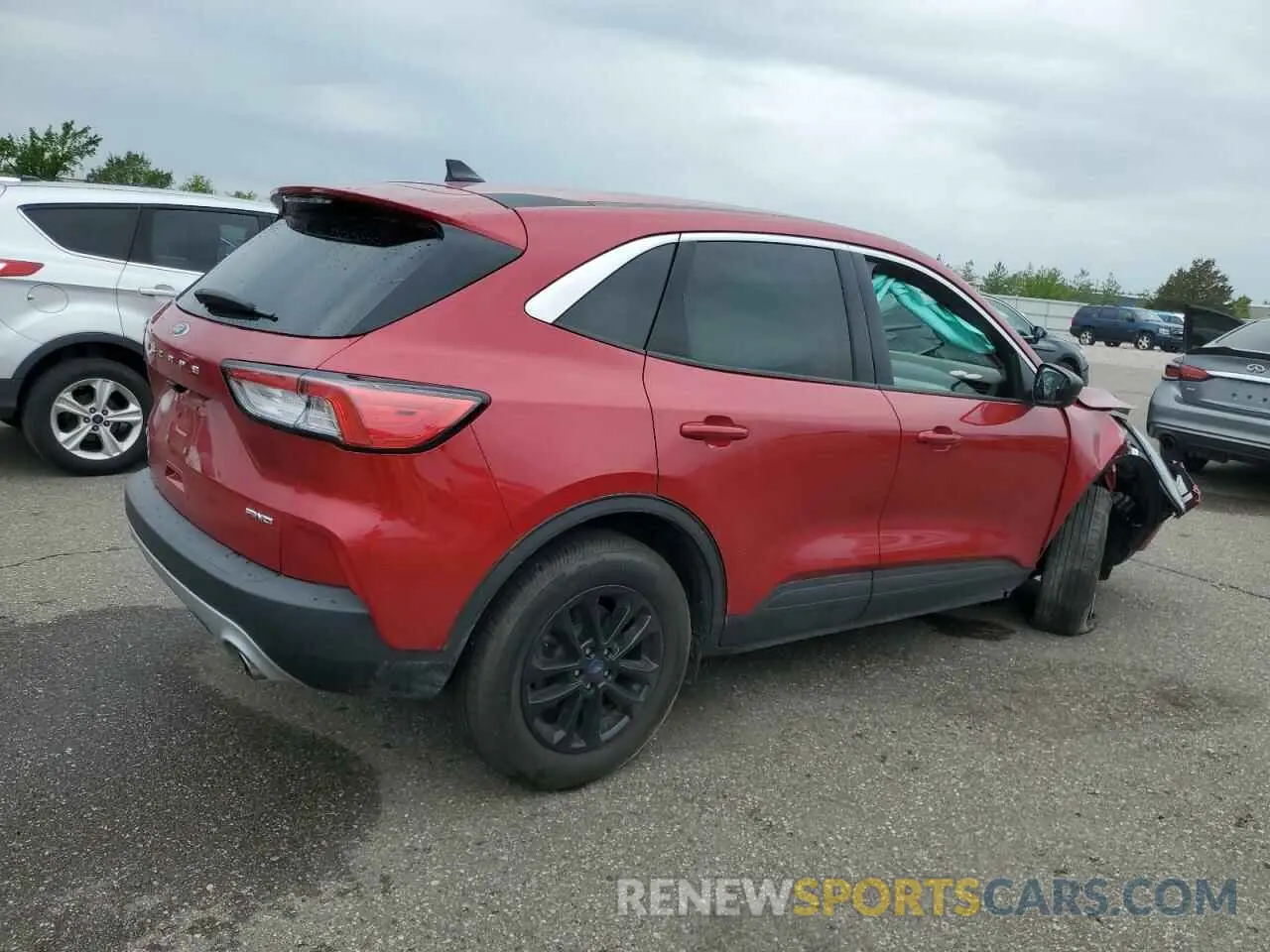 3 Photograph of a damaged car 1FMCU9G68NUB70957 FORD ESCAPE 2022