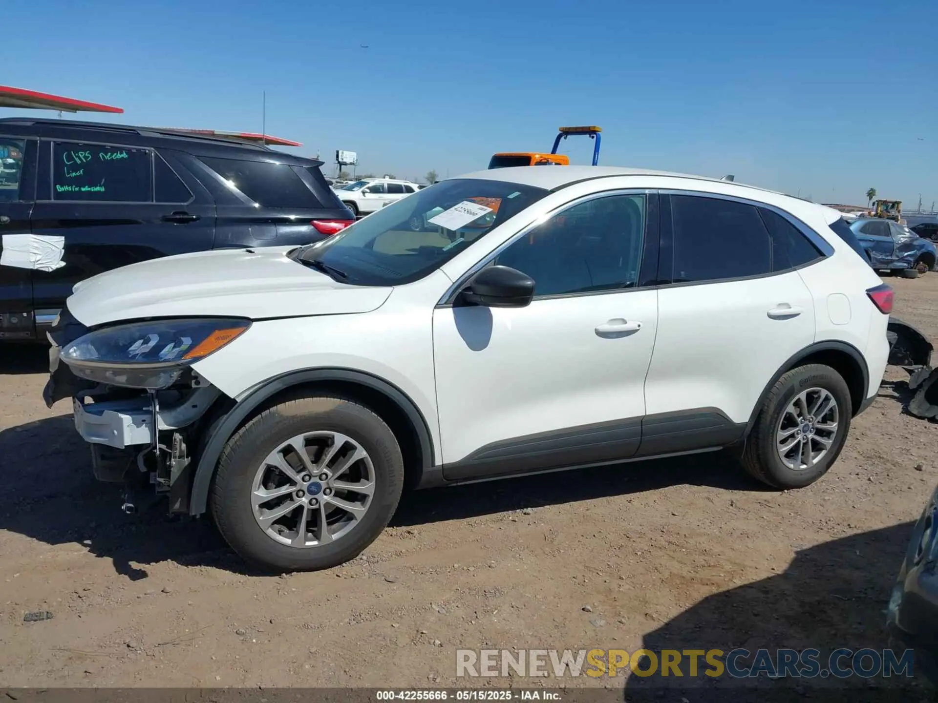 14 Photograph of a damaged car 1FMCU9G69NUA60967 FORD ESCAPE 2022