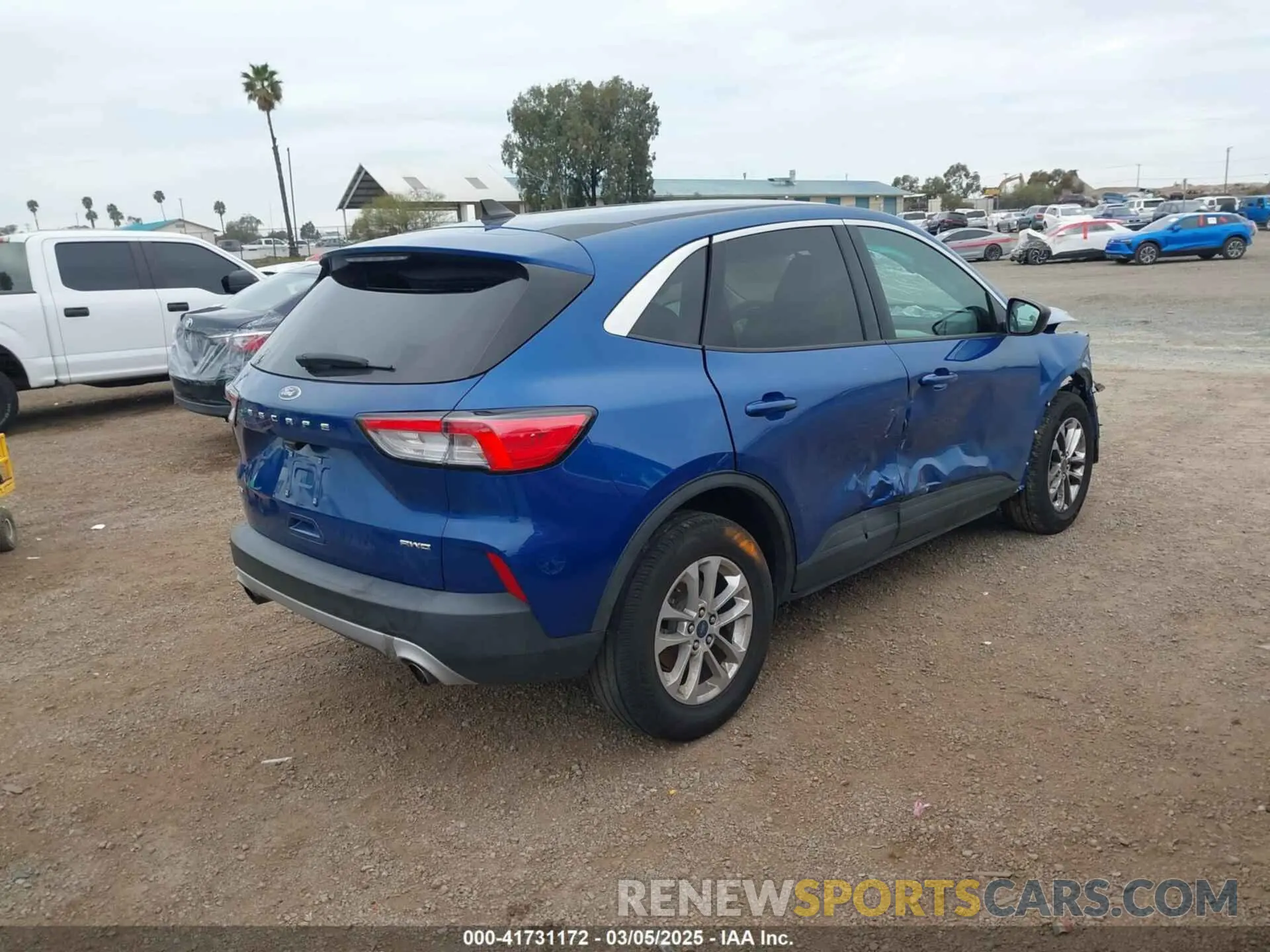 4 Photograph of a damaged car 1FMCU9G69NUA71547 FORD ESCAPE 2022