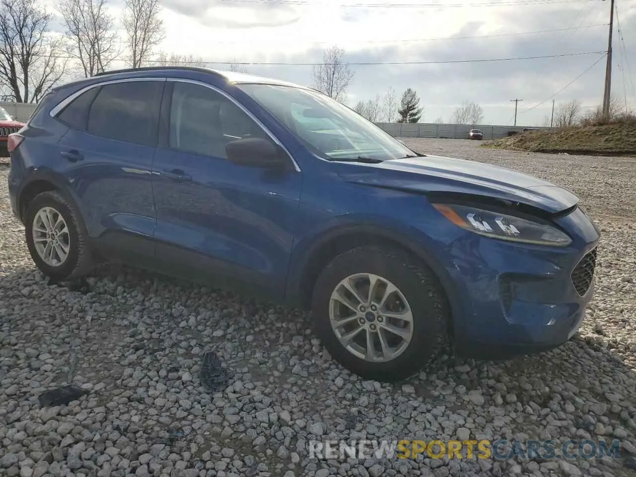 4 Photograph of a damaged car 1FMCU9G69NUA79681 FORD ESCAPE 2022