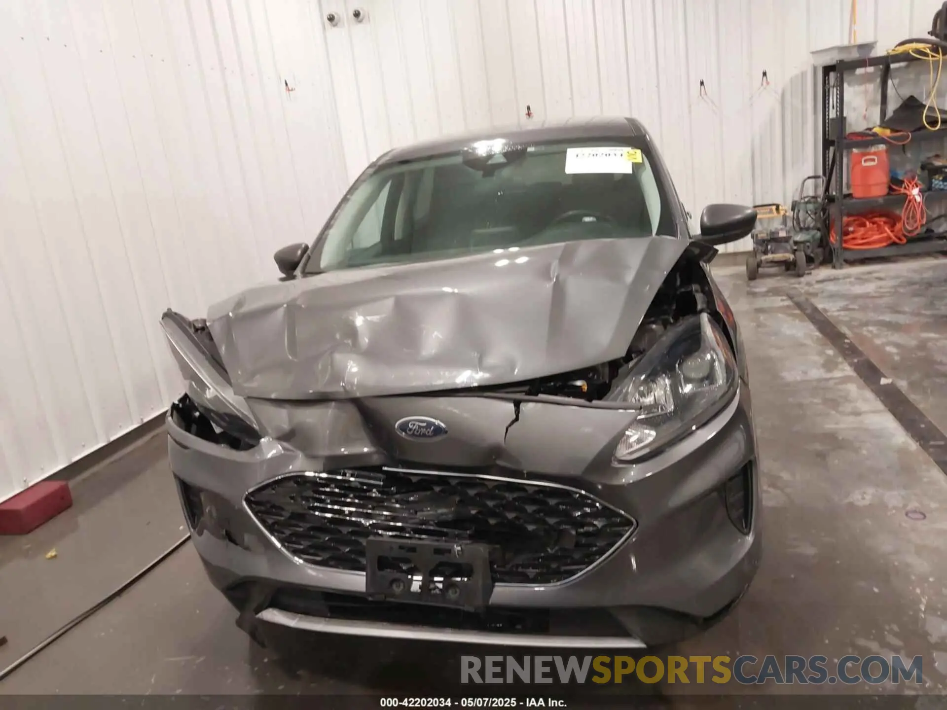 12 Photograph of a damaged car 1FMCU9G69NUA92477 FORD ESCAPE 2022