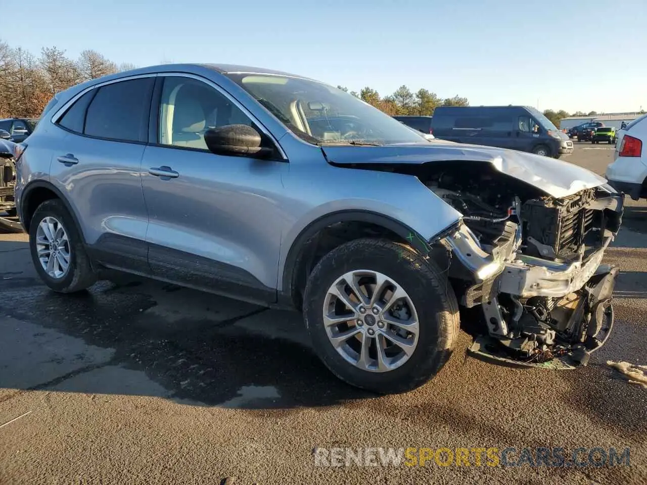 4 Photograph of a damaged car 1FMCU9G69NUA99171 FORD ESCAPE 2022