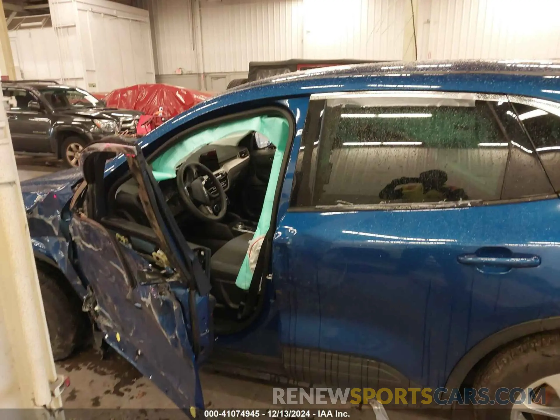 14 Photograph of a damaged car 1FMCU9G69NUB98928 FORD ESCAPE 2022