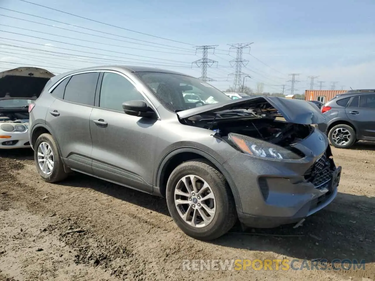 4 Photograph of a damaged car 1FMCU9G69NUC00533 FORD ESCAPE 2022