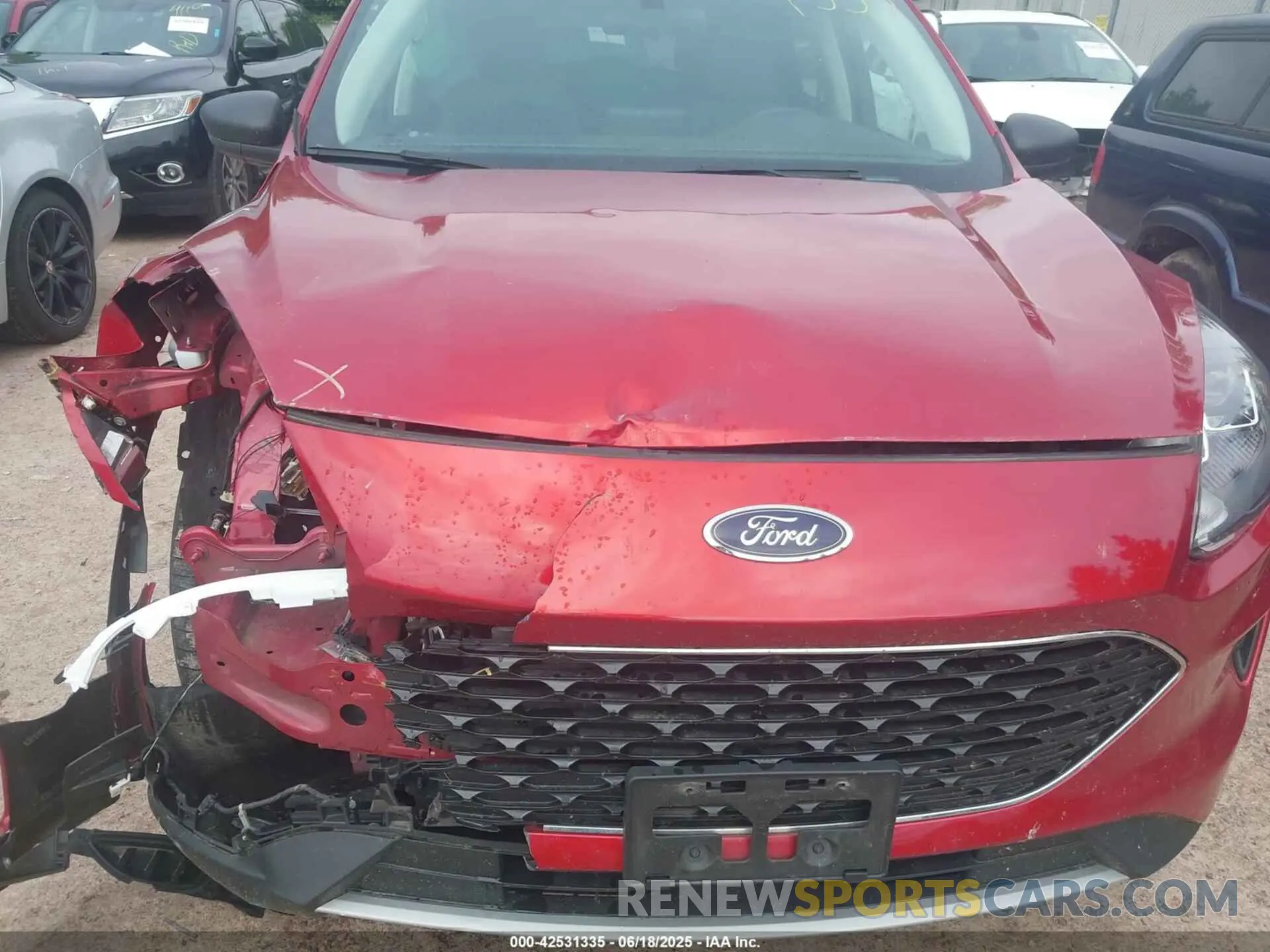 17 Photograph of a damaged car 1FMCU9G6XNUA04939 FORD ESCAPE 2022