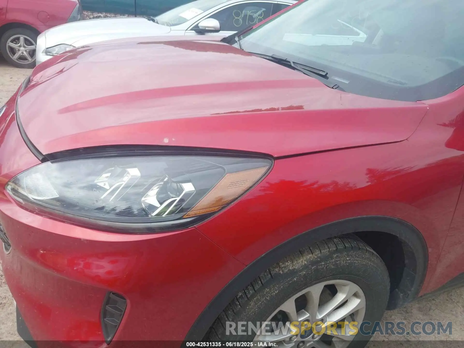 18 Photograph of a damaged car 1FMCU9G6XNUA04939 FORD ESCAPE 2022