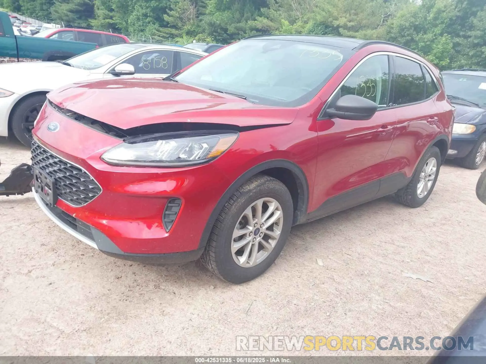2 Photograph of a damaged car 1FMCU9G6XNUA04939 FORD ESCAPE 2022