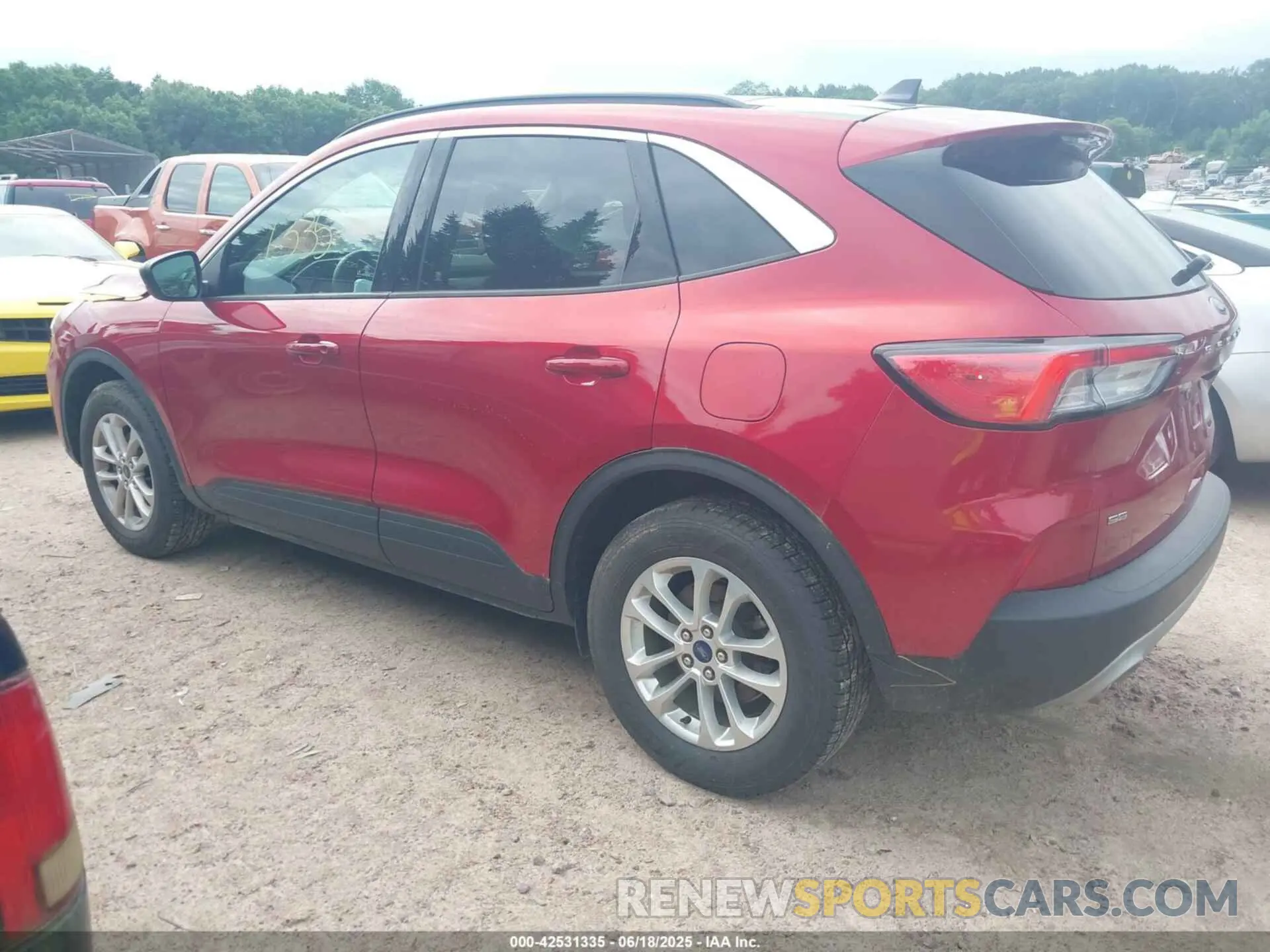 3 Photograph of a damaged car 1FMCU9G6XNUA04939 FORD ESCAPE 2022