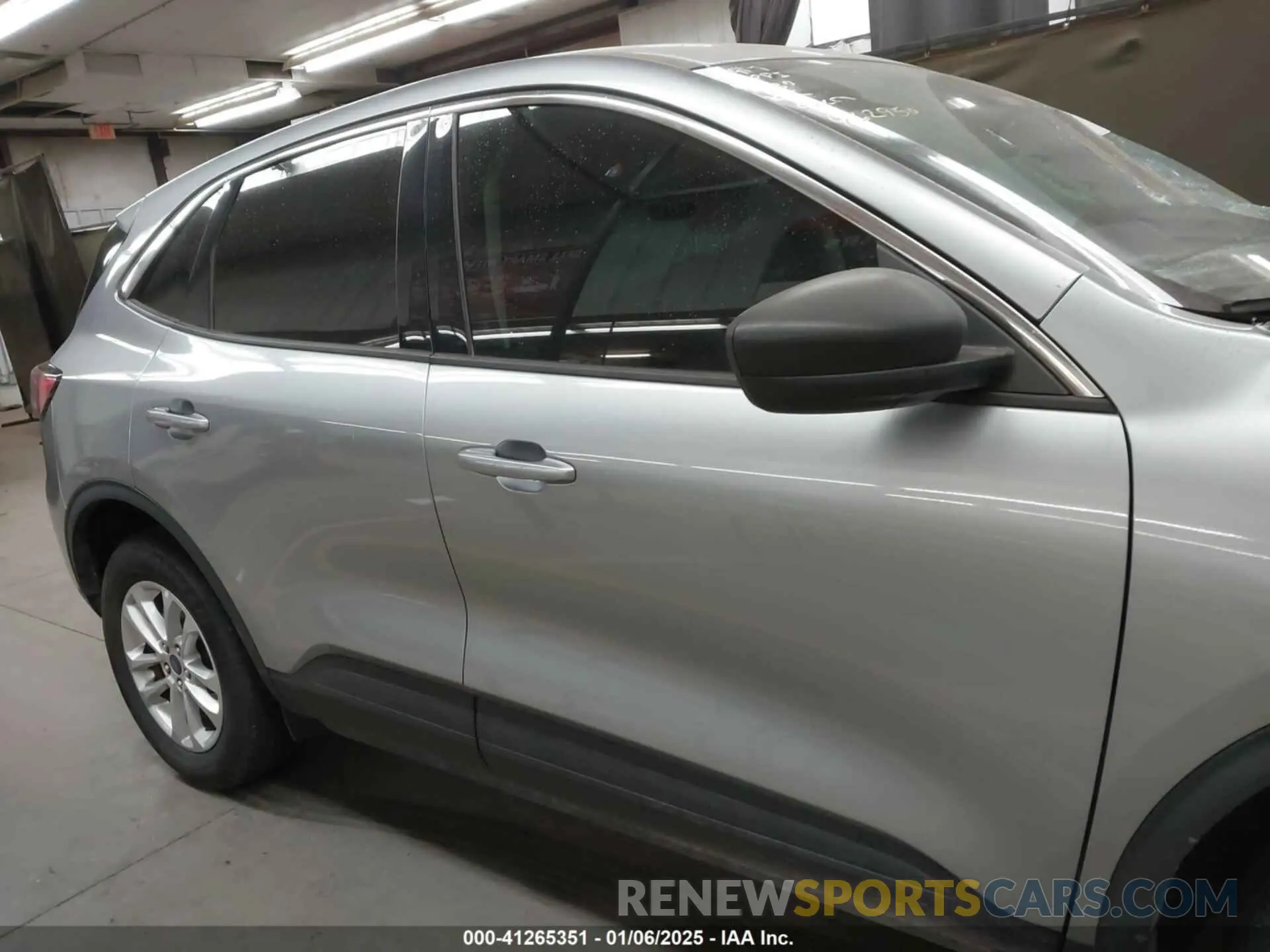 12 Photograph of a damaged car 1FMCU9G6XNUA63389 FORD ESCAPE 2022