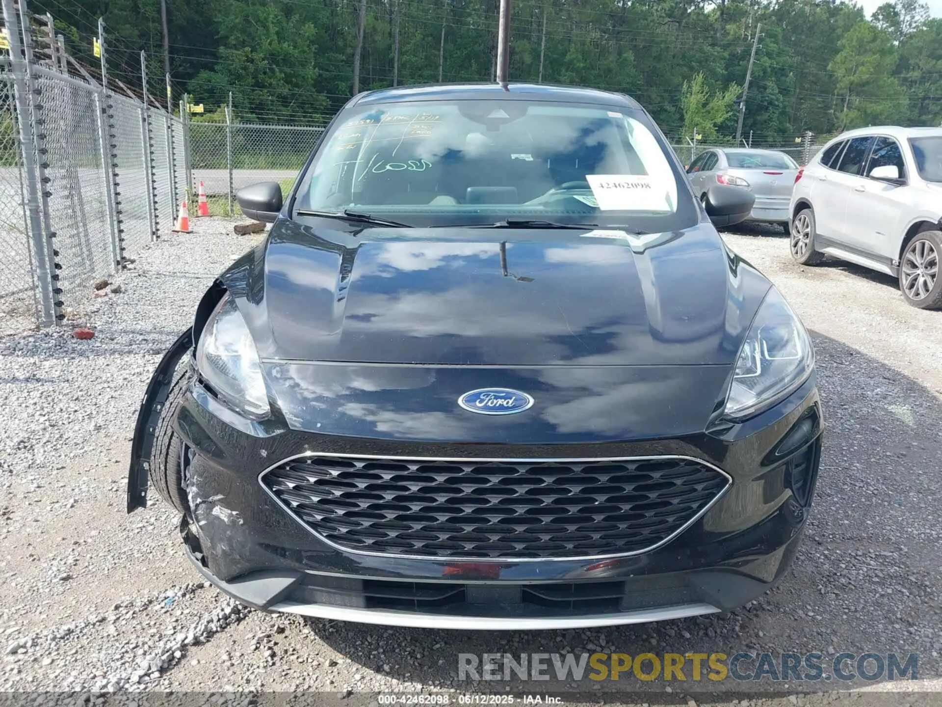 12 Photograph of a damaged car 1FMCU9G6XNUB22778 FORD ESCAPE 2022