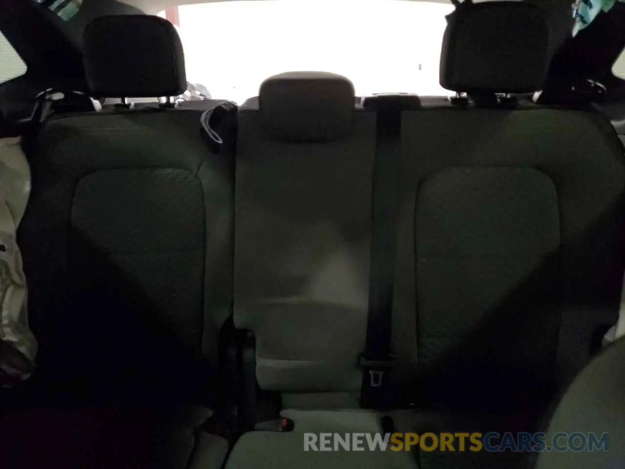 10 Photograph of a damaged car 1FMCU9G6XNUB71091 FORD ESCAPE 2022