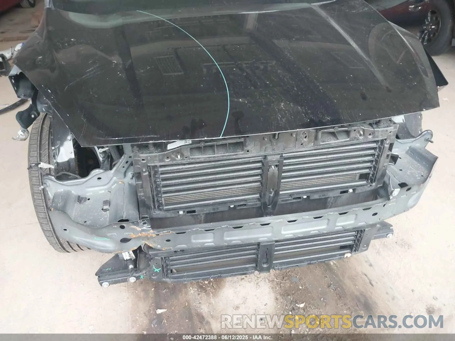 6 Photograph of a damaged car 1FMCU9H60NUB94474 FORD ESCAPE 2022