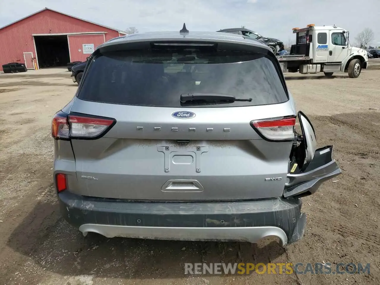 6 Photograph of a damaged car 1FMCU9H62NUB20702 FORD ESCAPE 2022