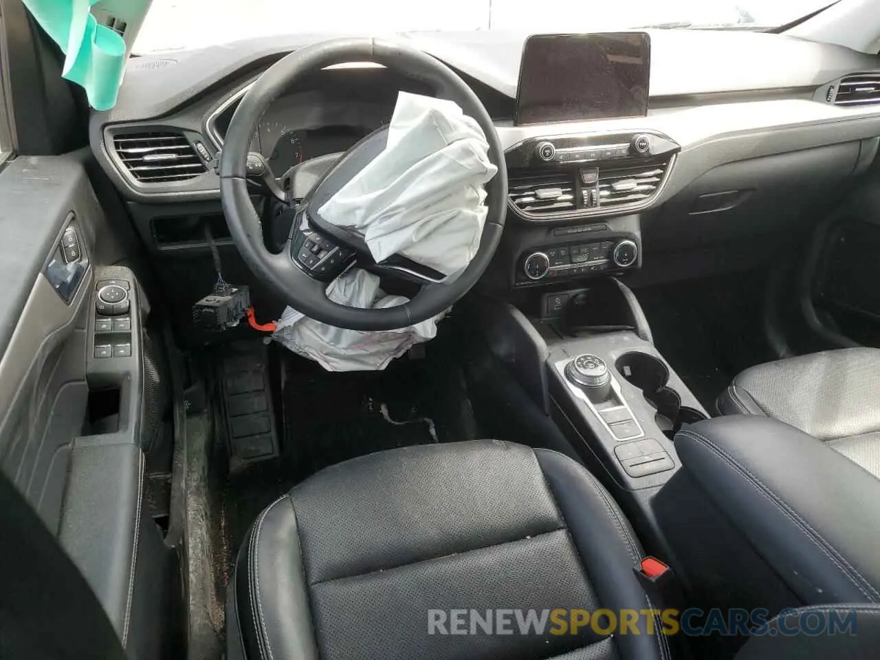 8 Photograph of a damaged car 1FMCU9H62NUB20702 FORD ESCAPE 2022