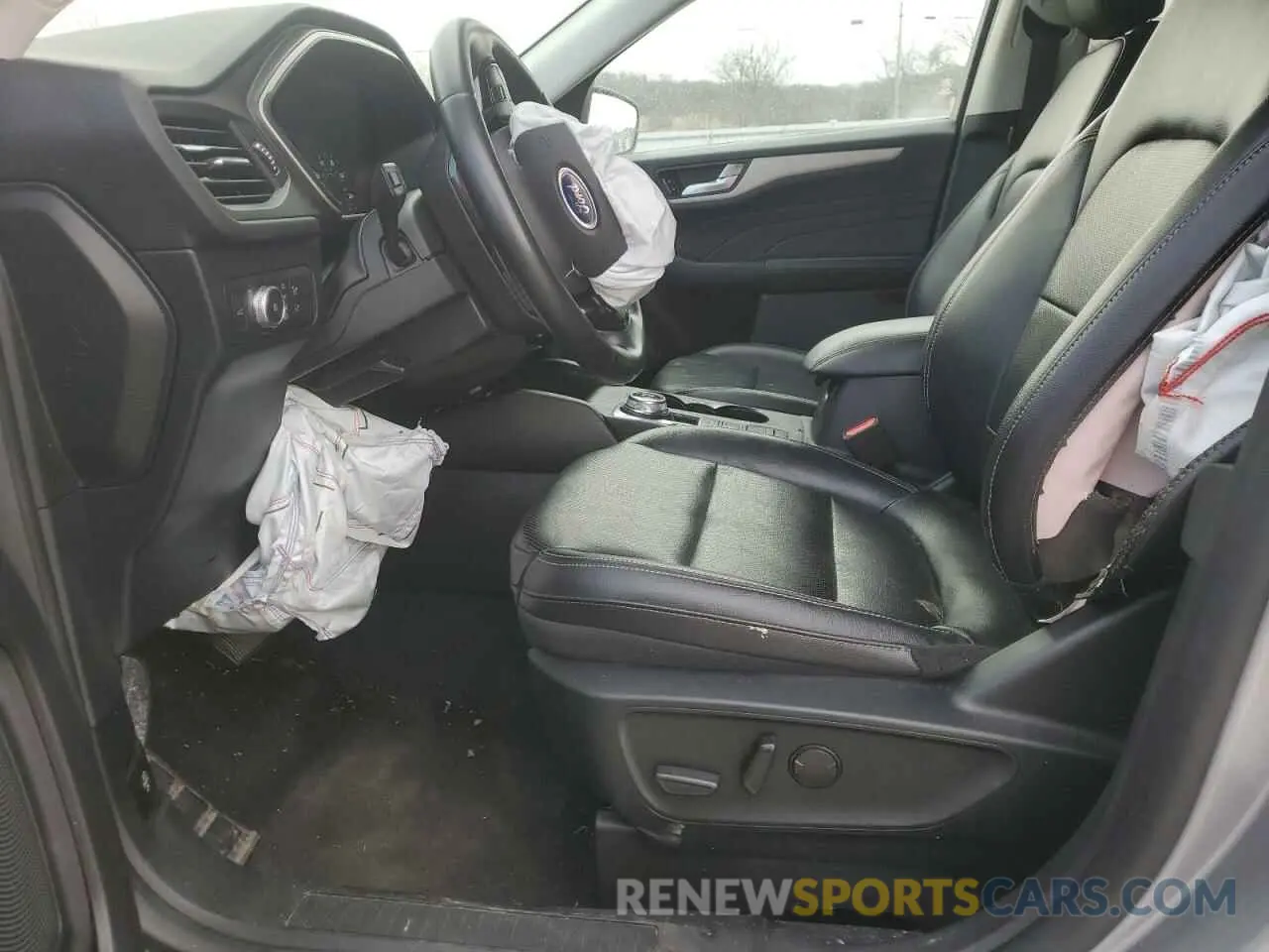 7 Photograph of a damaged car 1FMCU9H63NUA17983 FORD ESCAPE 2022