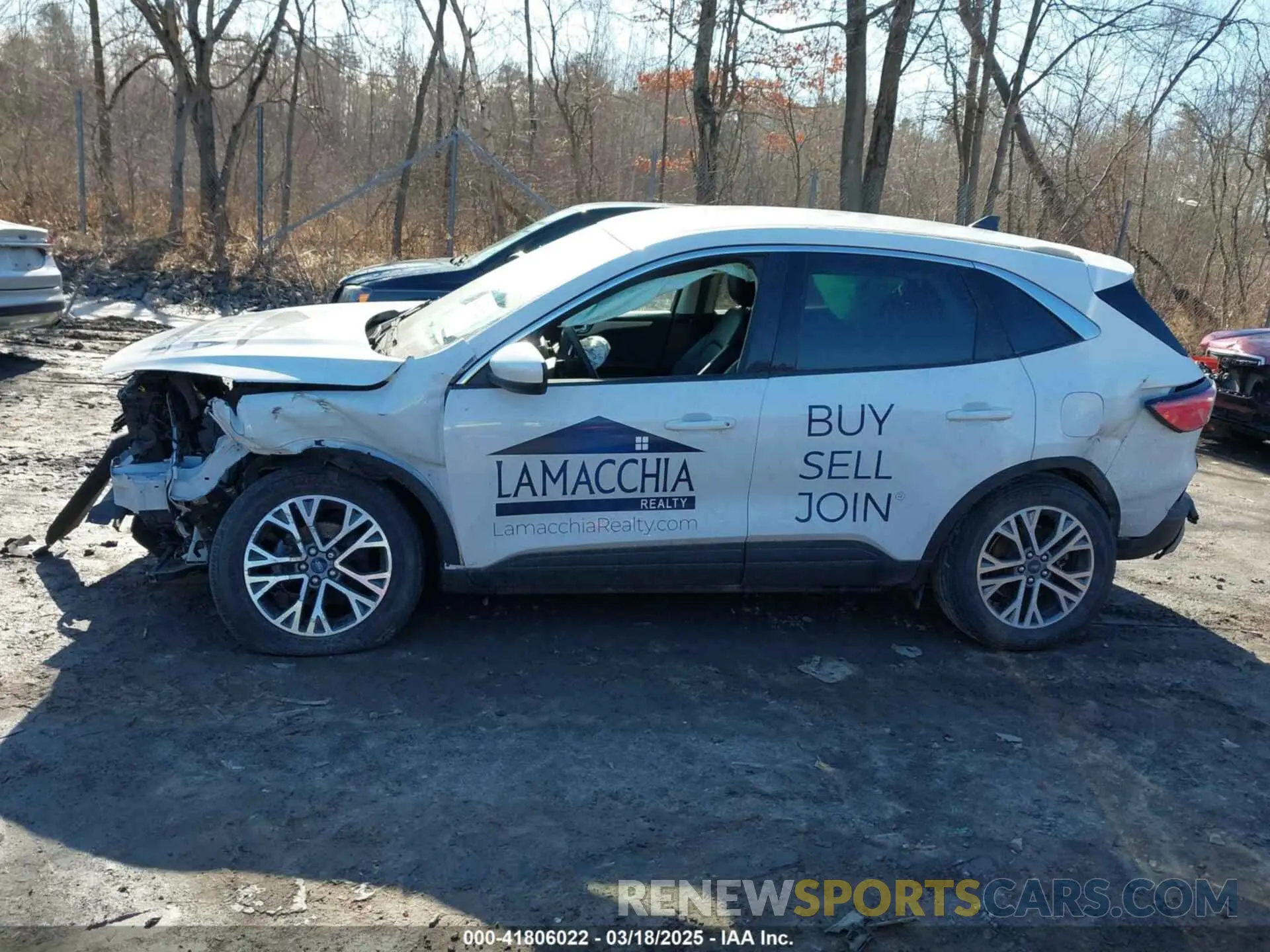 13 Photograph of a damaged car 1FMCU9H63NUA56993 FORD ESCAPE 2022