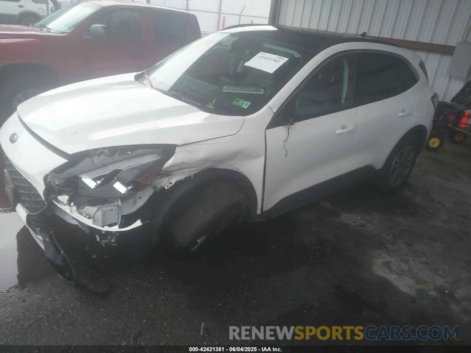 2 Photograph of a damaged car 1FMCU9H63NUB56480 FORD ESCAPE 2022