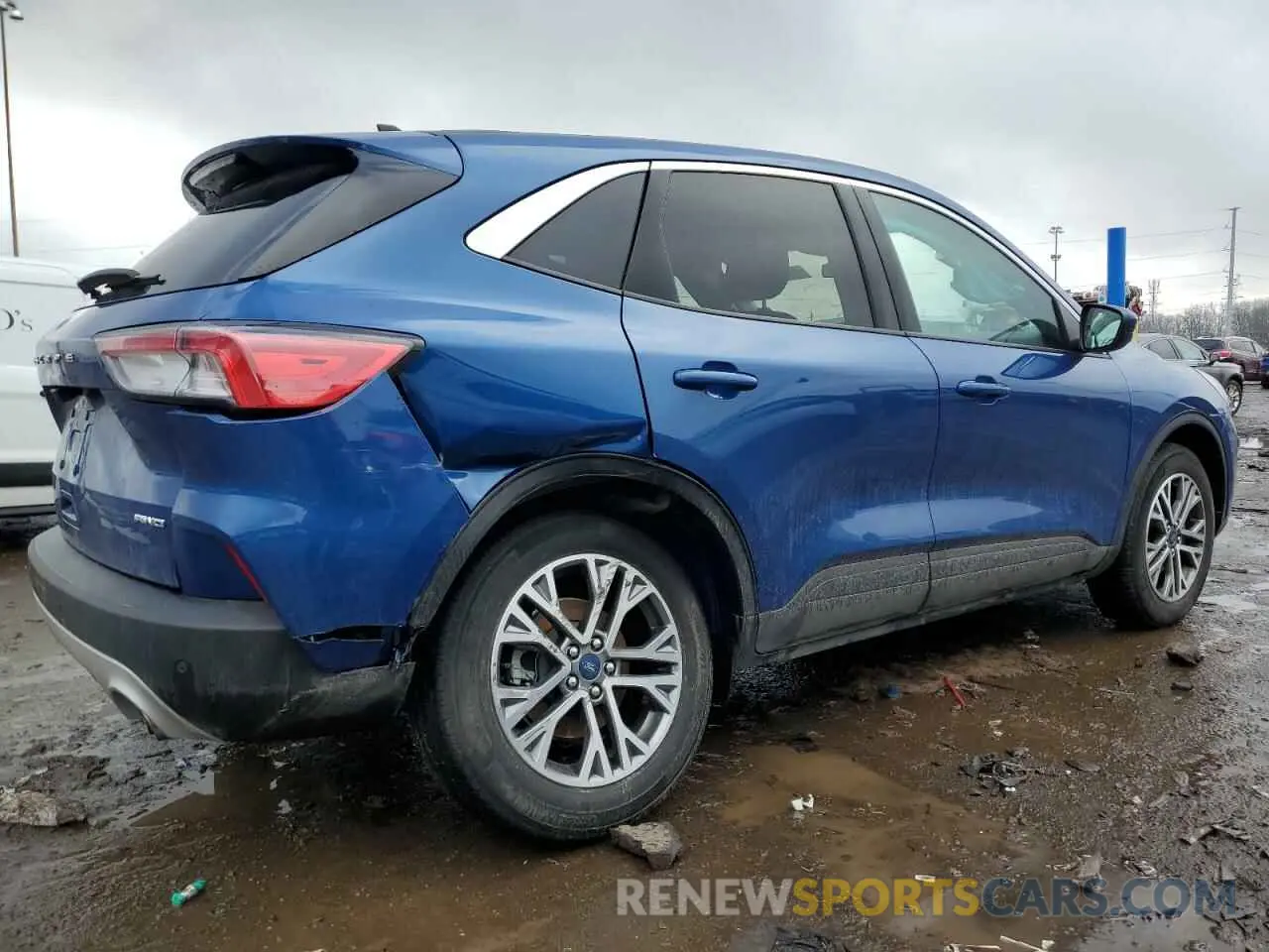 3 Photograph of a damaged car 1FMCU9H64NUA00853 FORD ESCAPE 2022