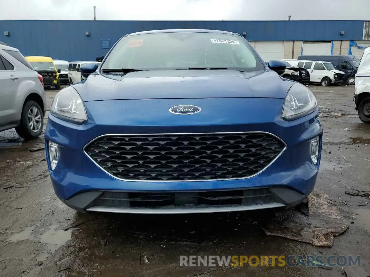 5 Photograph of a damaged car 1FMCU9H64NUA00853 FORD ESCAPE 2022