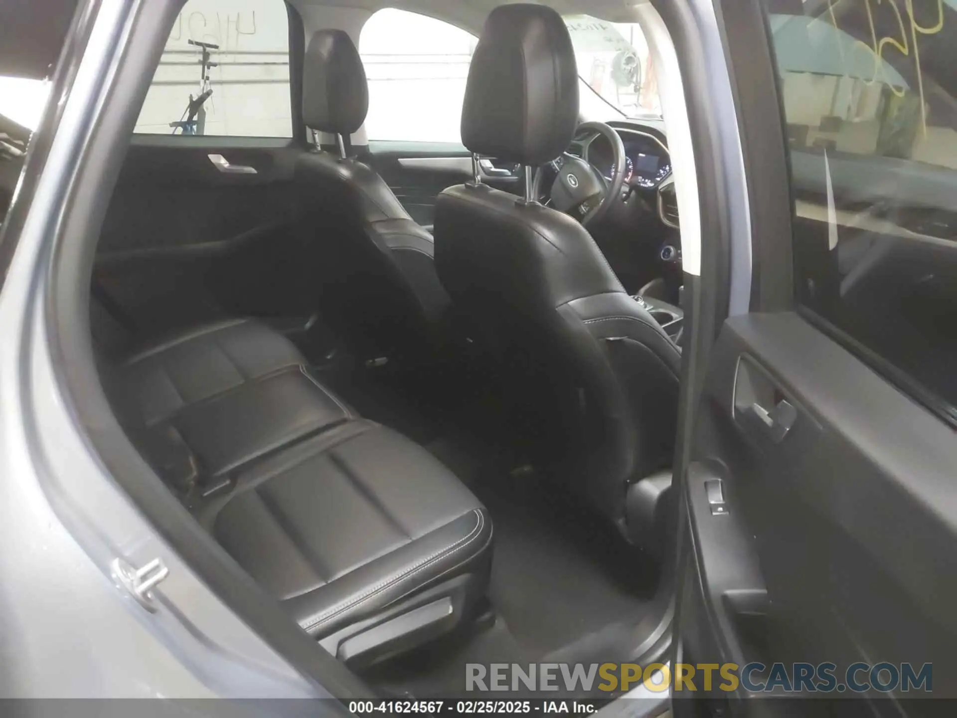 8 Photograph of a damaged car 1FMCU9H64NUA59627 FORD ESCAPE 2022