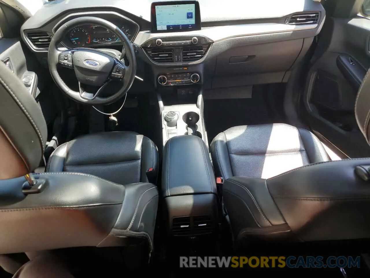8 Photograph of a damaged car 1FMCU9H64NUA71647 FORD ESCAPE 2022