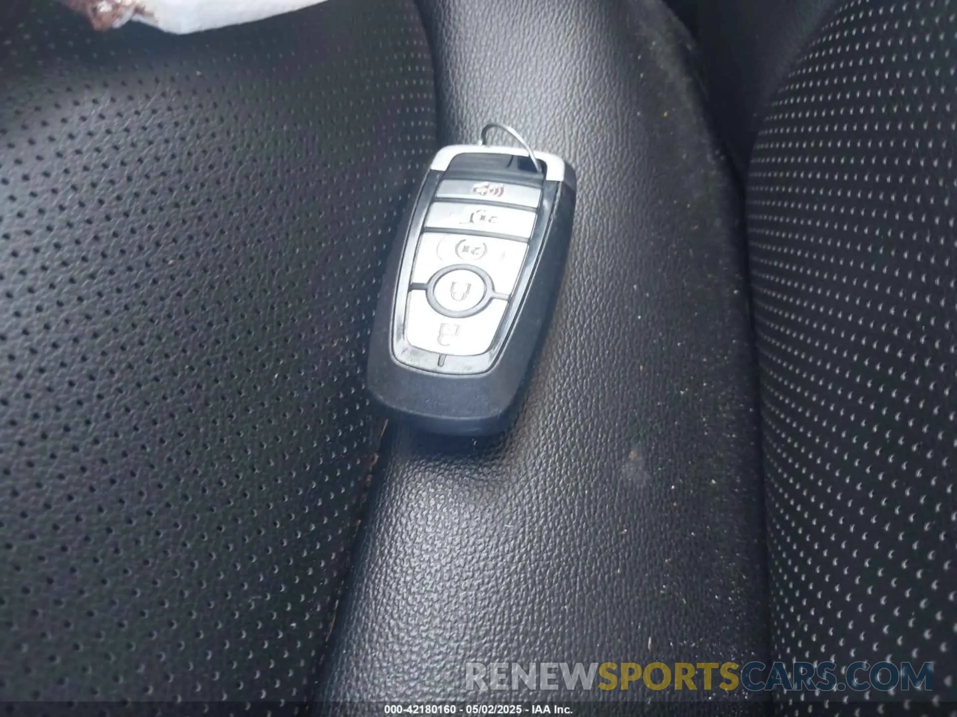 11 Photograph of a damaged car 1FMCU9H65NUA48099 FORD ESCAPE 2022