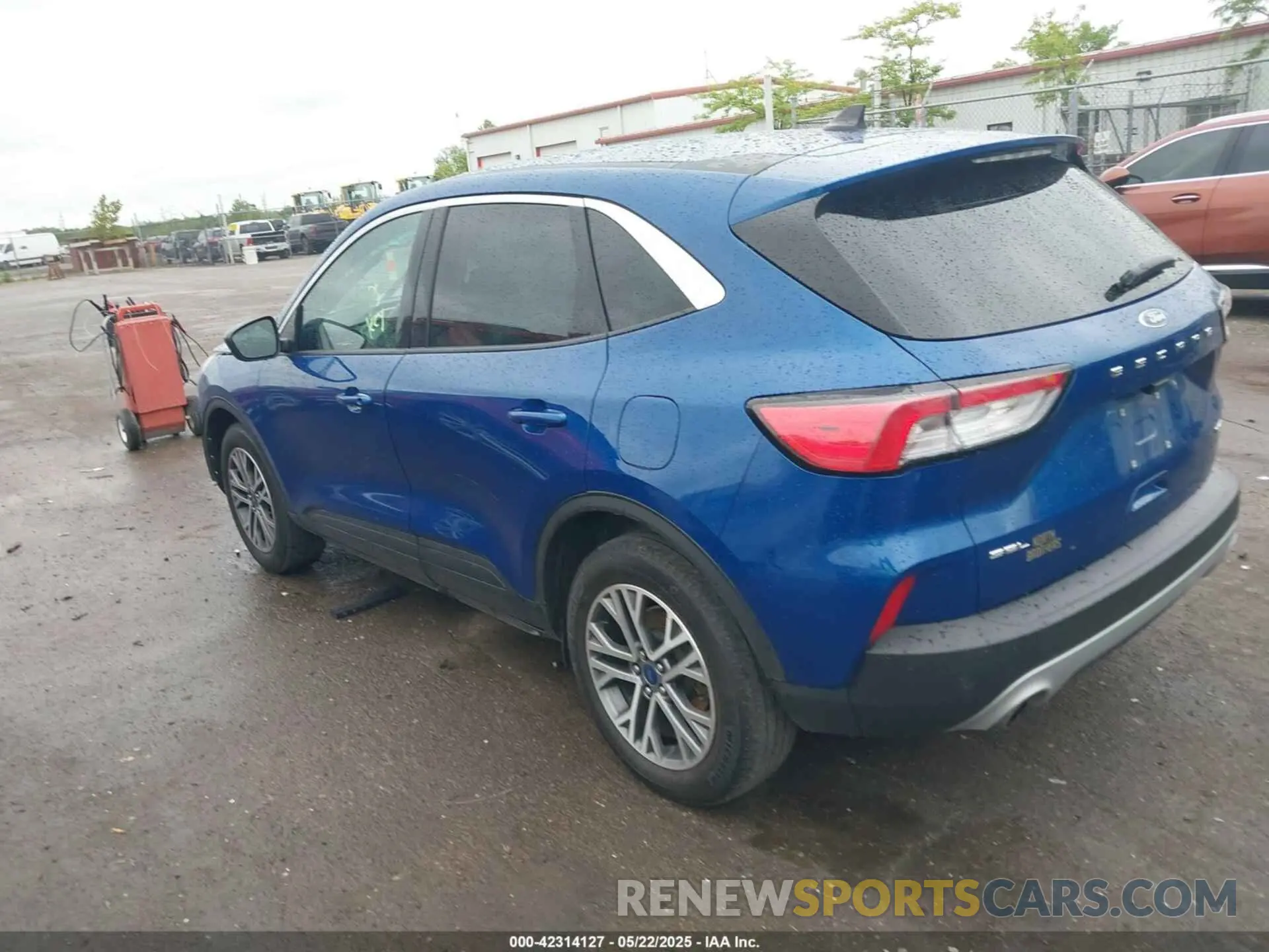 3 Photograph of a damaged car 1FMCU9H67NUB70625 FORD ESCAPE 2022