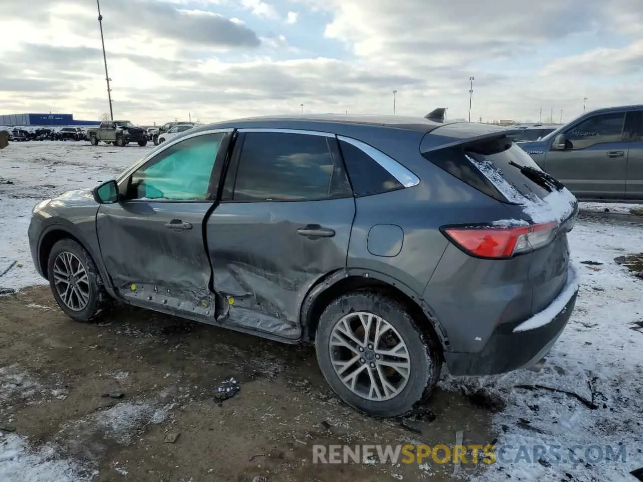2 Photograph of a damaged car 1FMCU9H68NUA10401 FORD ESCAPE 2022