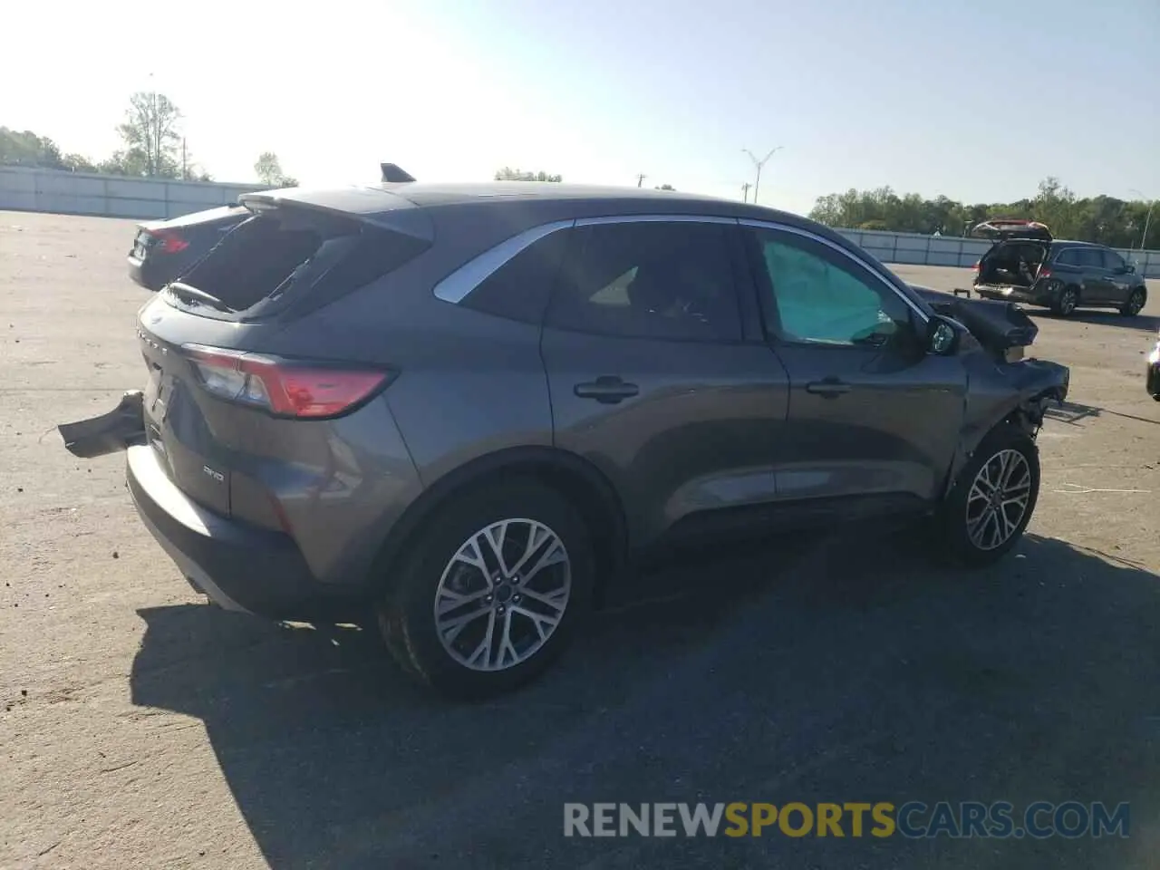 3 Photograph of a damaged car 1FMCU9H68NUA26775 FORD ESCAPE 2022