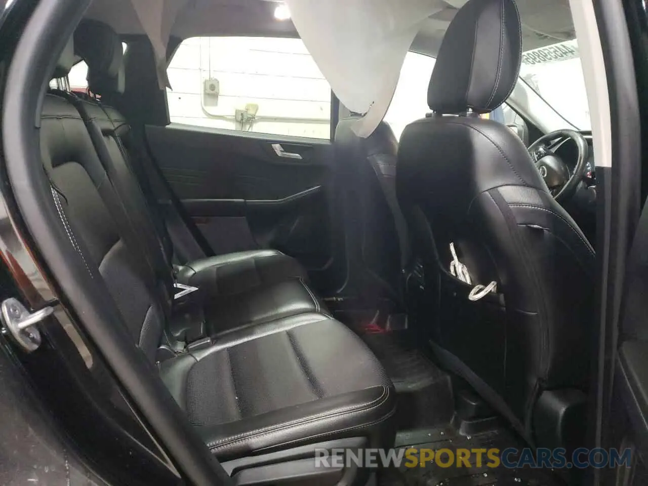10 Photograph of a damaged car 1FMCU9H68NUA54317 FORD ESCAPE 2022