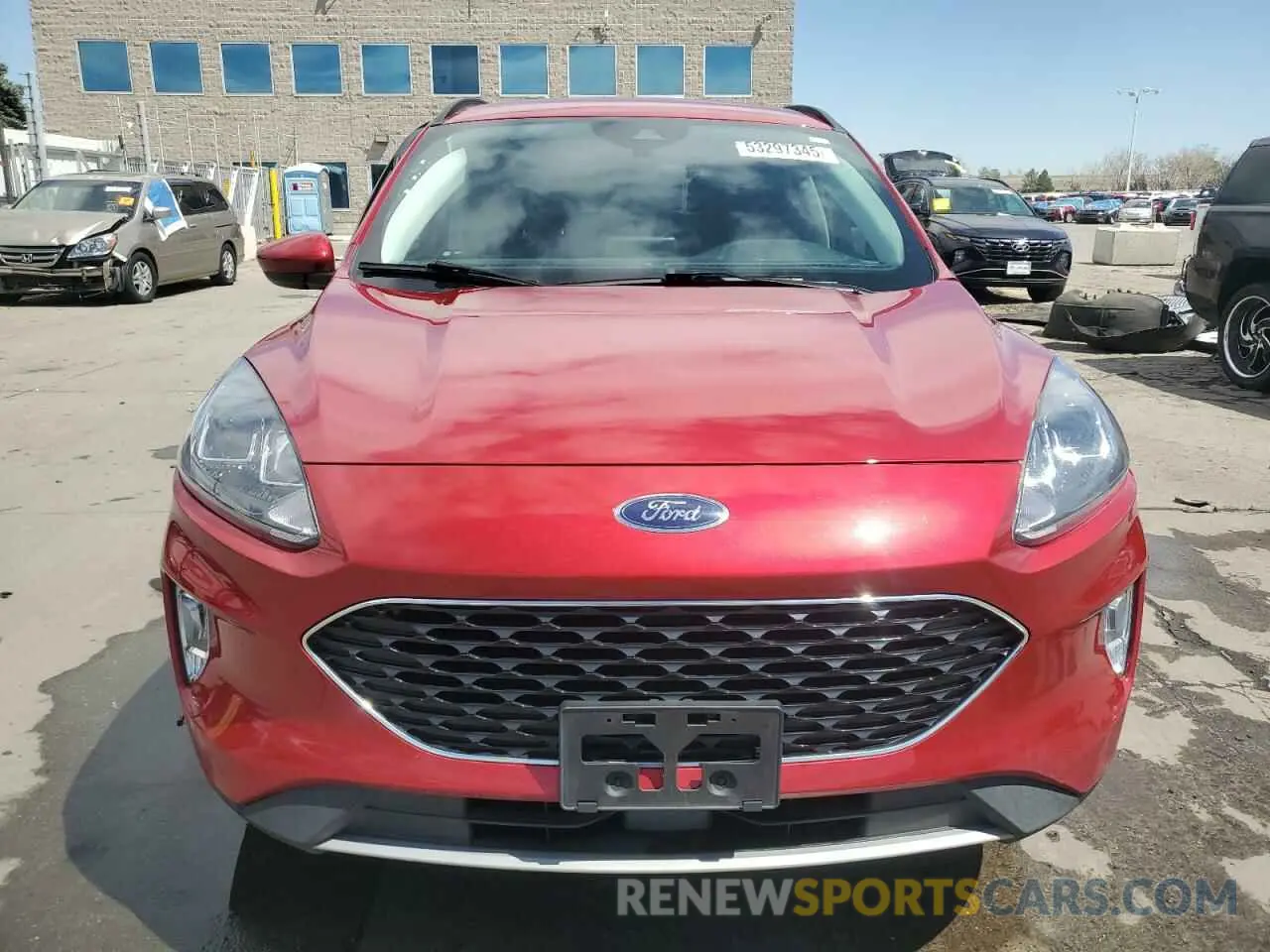 5 Photograph of a damaged car 1FMCU9H68NUB29405 FORD ESCAPE 2022
