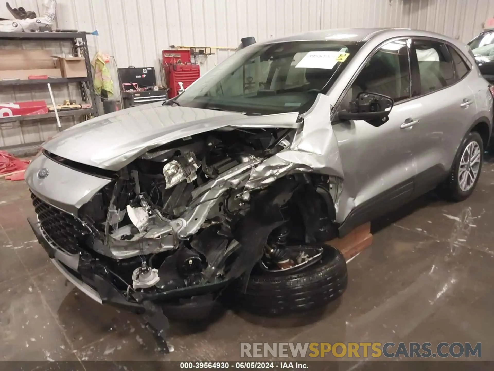 6 Photograph of a damaged car 1FMCU9H69NUA14117 FORD ESCAPE 2022
