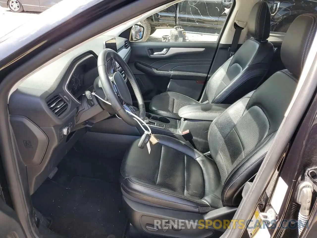 7 Photograph of a damaged car 1FMCU9H69NUA69442 FORD ESCAPE 2022