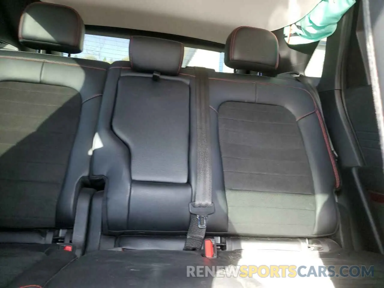 10 Photograph of a damaged car 1FMCU9H91NUA26143 FORD ESCAPE 2022