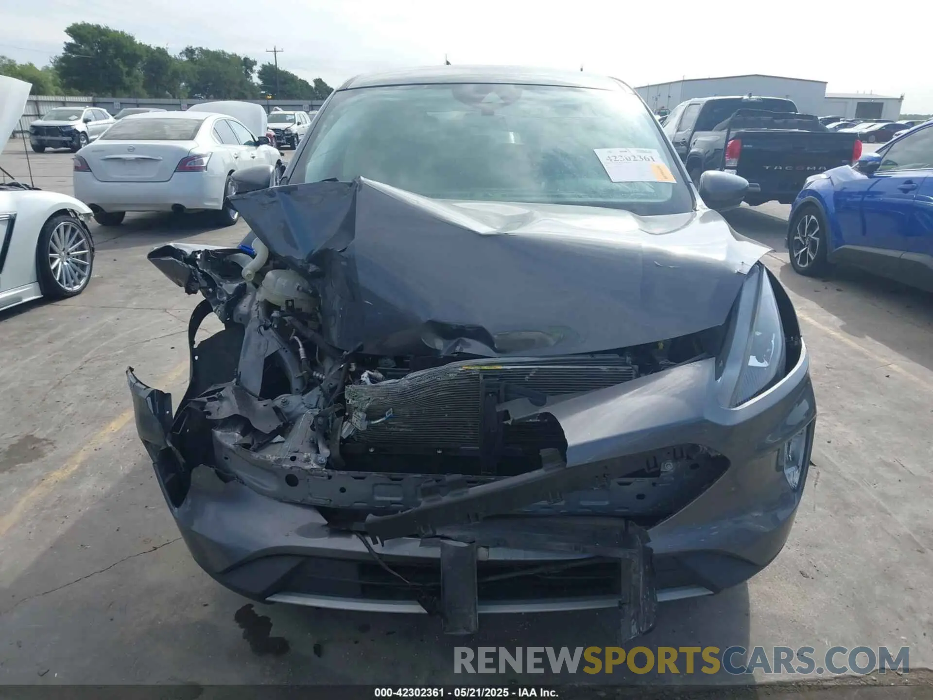 6 Photograph of a damaged car 1FMCU9H92NUA45073 FORD ESCAPE 2022