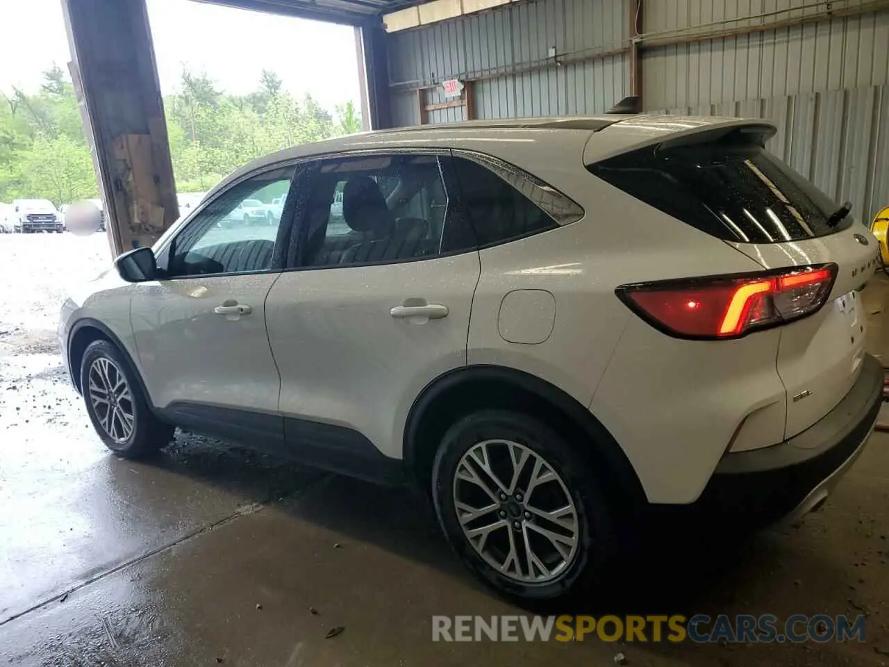 2 Photograph of a damaged car 1FMCU9H92NUB12190 FORD ESCAPE 2022