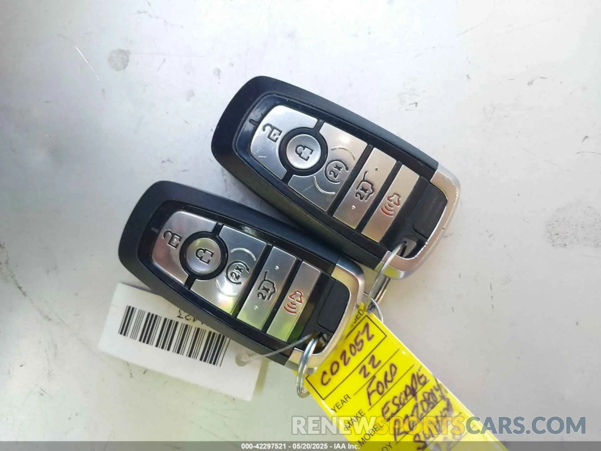 11 Photograph of a damaged car 1FMCU9H92NUB12920 FORD ESCAPE 2022