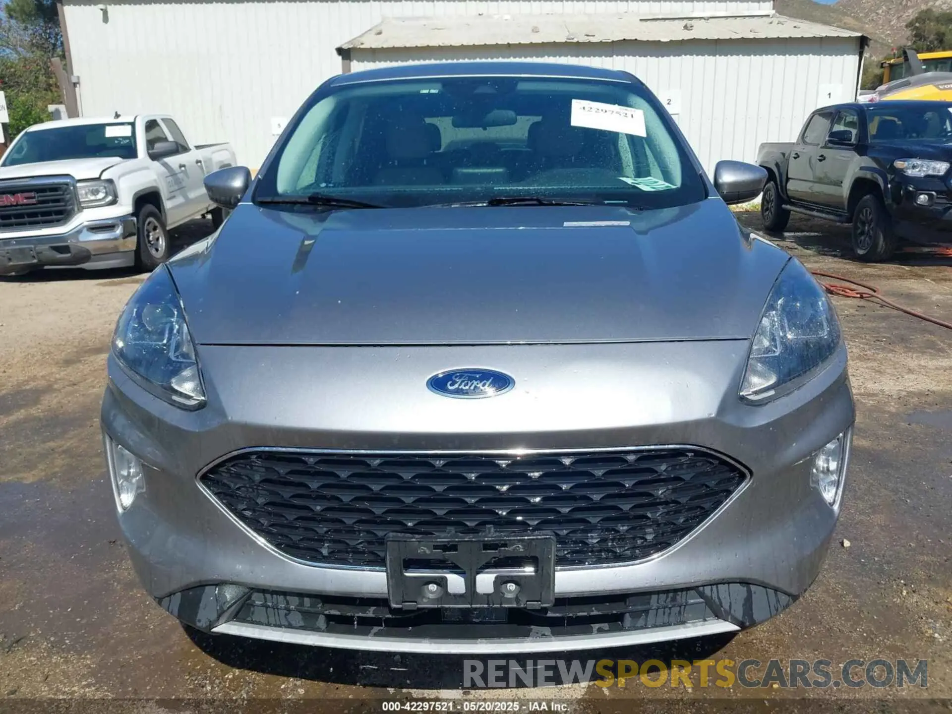 12 Photograph of a damaged car 1FMCU9H92NUB12920 FORD ESCAPE 2022
