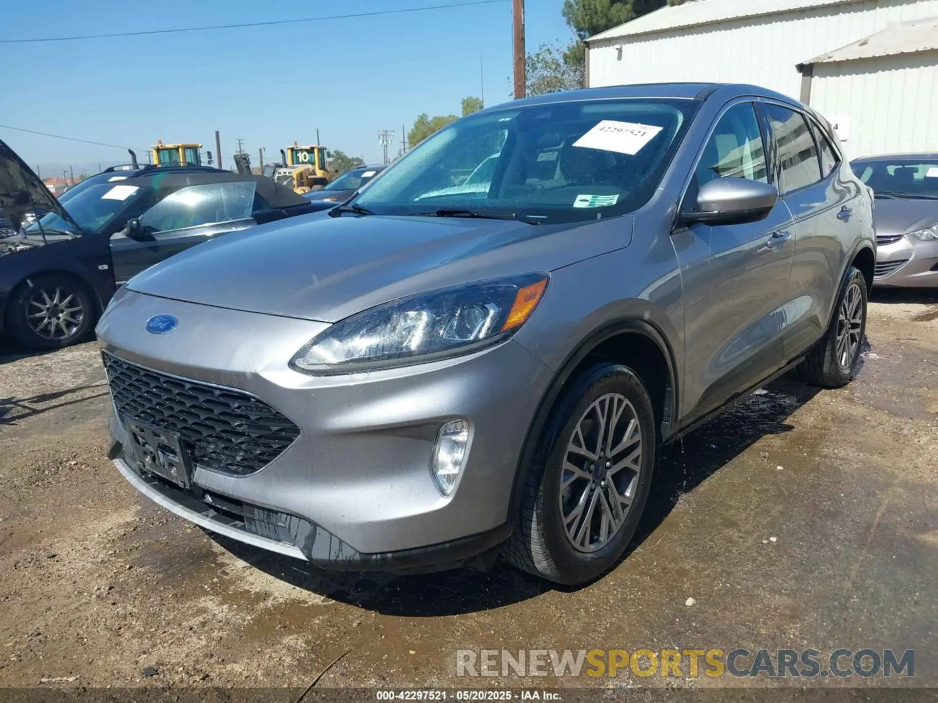 2 Photograph of a damaged car 1FMCU9H92NUB12920 FORD ESCAPE 2022