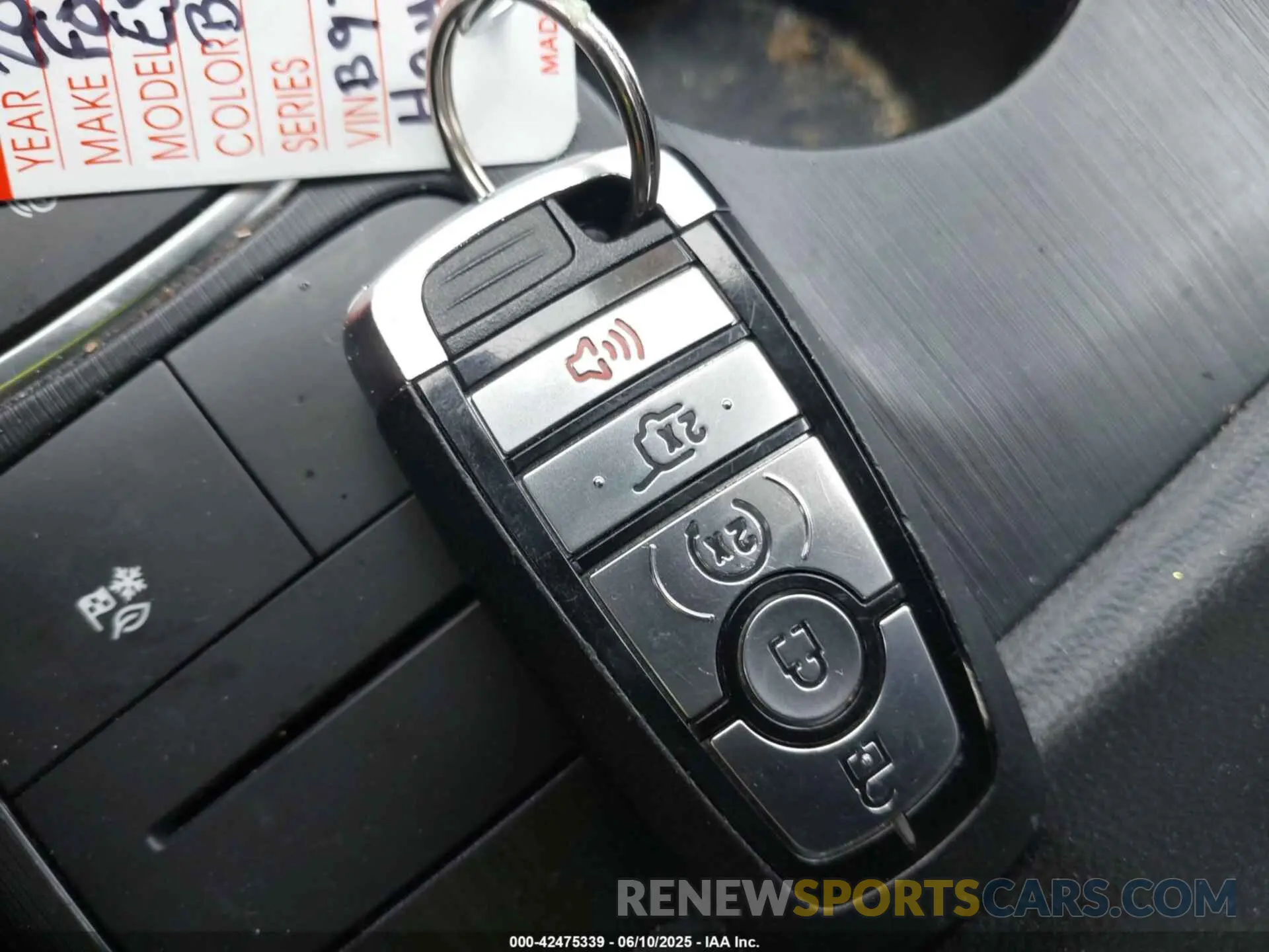 11 Photograph of a damaged car 1FMCU9H92NUB97841 FORD ESCAPE 2022