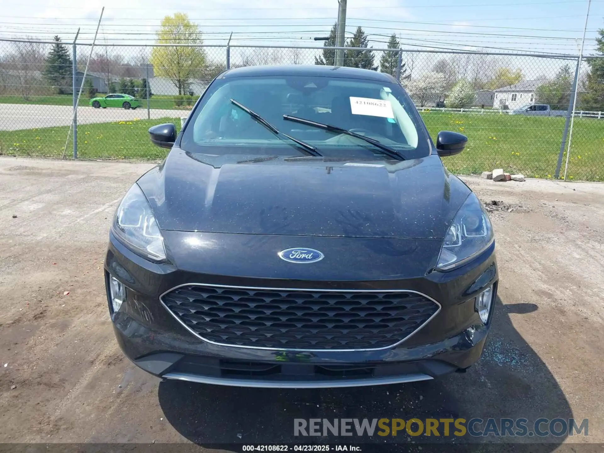 12 Photograph of a damaged car 1FMCU9H94NUB58068 FORD ESCAPE 2022