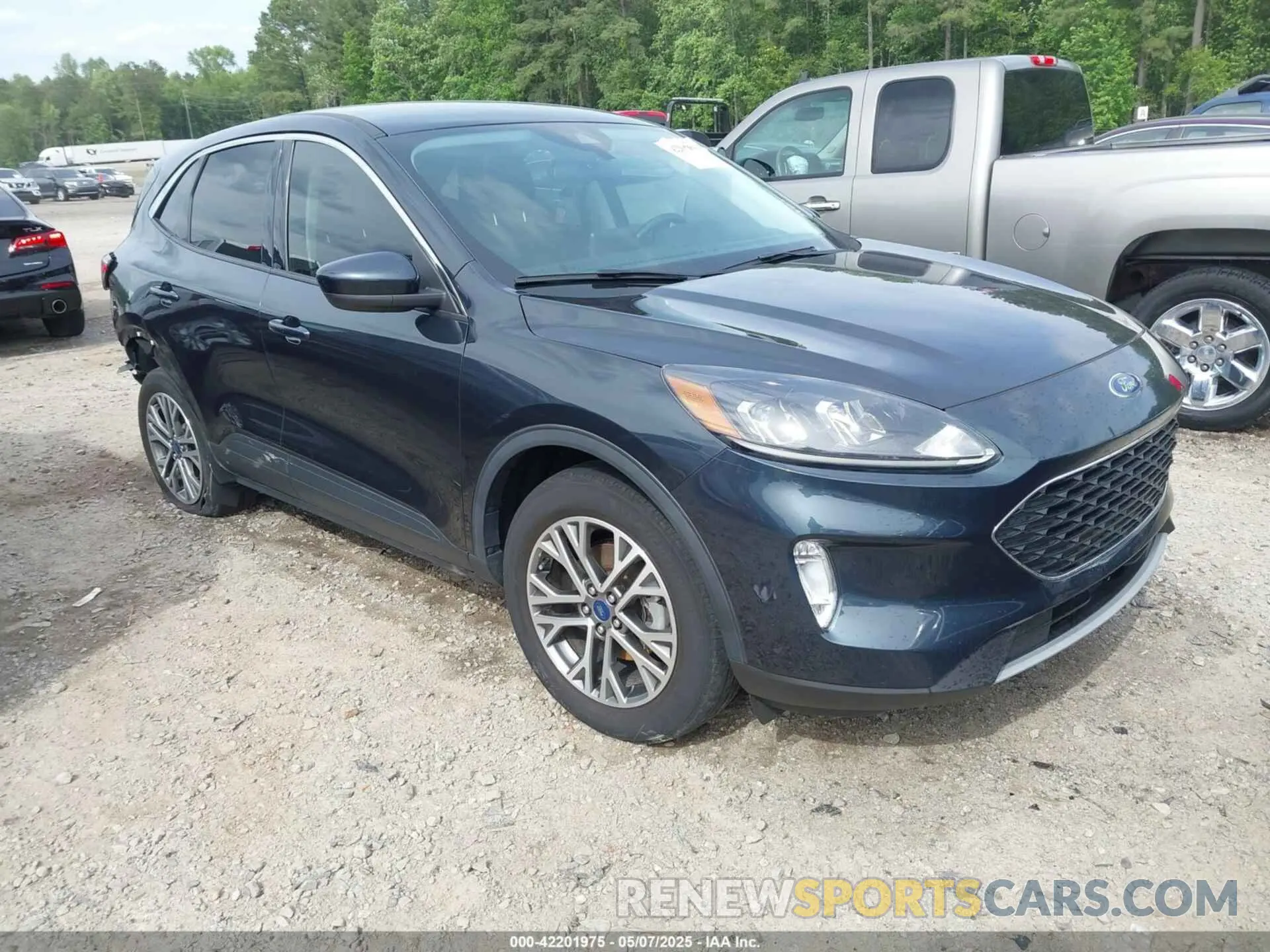1 Photograph of a damaged car 1FMCU9H96NUA57114 FORD ESCAPE 2022