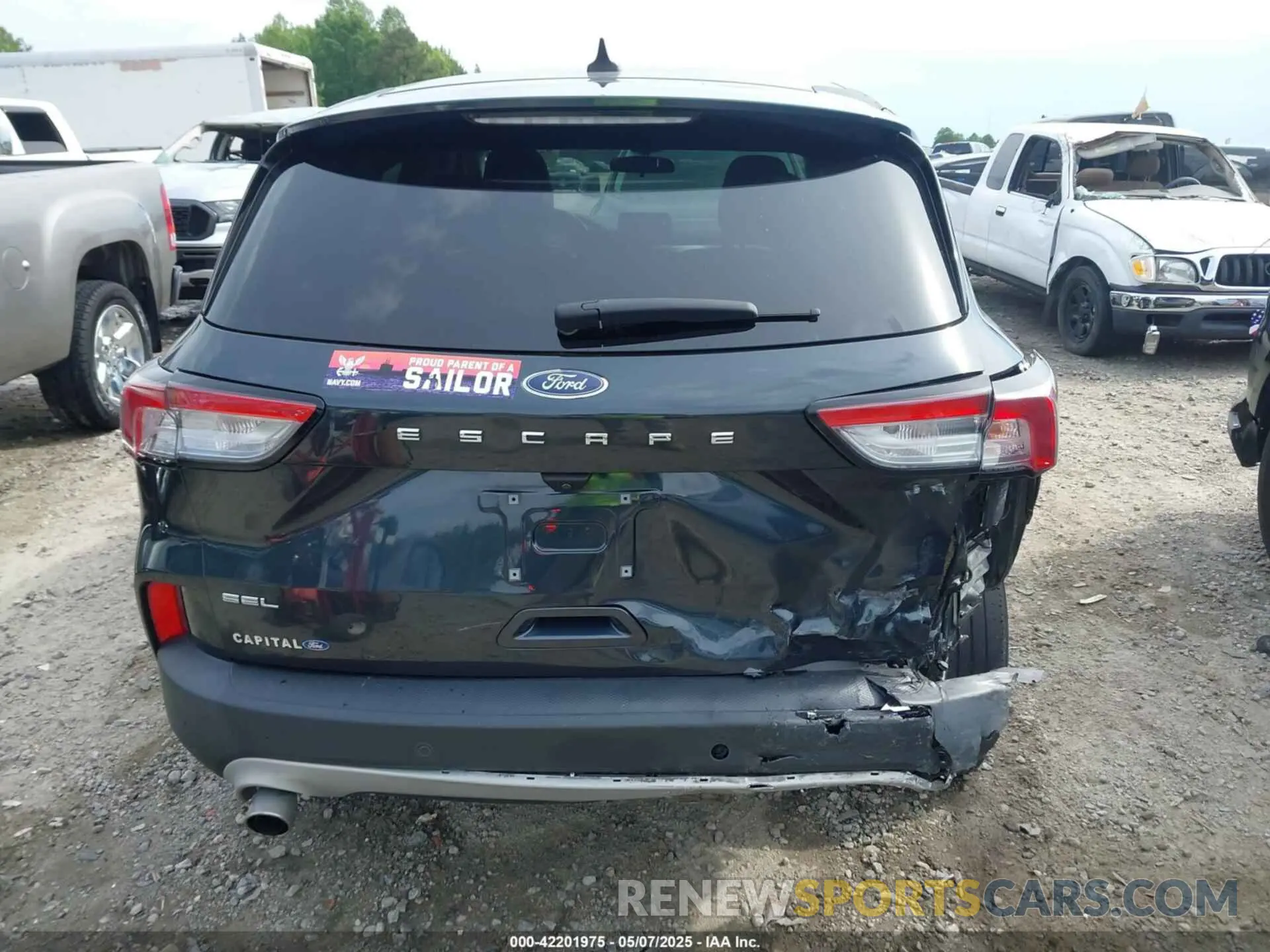 16 Photograph of a damaged car 1FMCU9H96NUA57114 FORD ESCAPE 2022