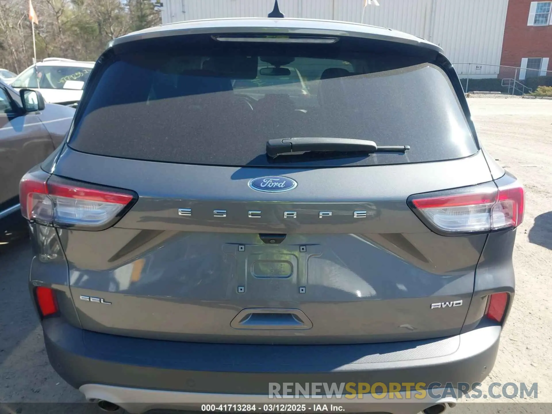 15 Photograph of a damaged car 1FMCU9H97NUA44596 FORD ESCAPE 2022