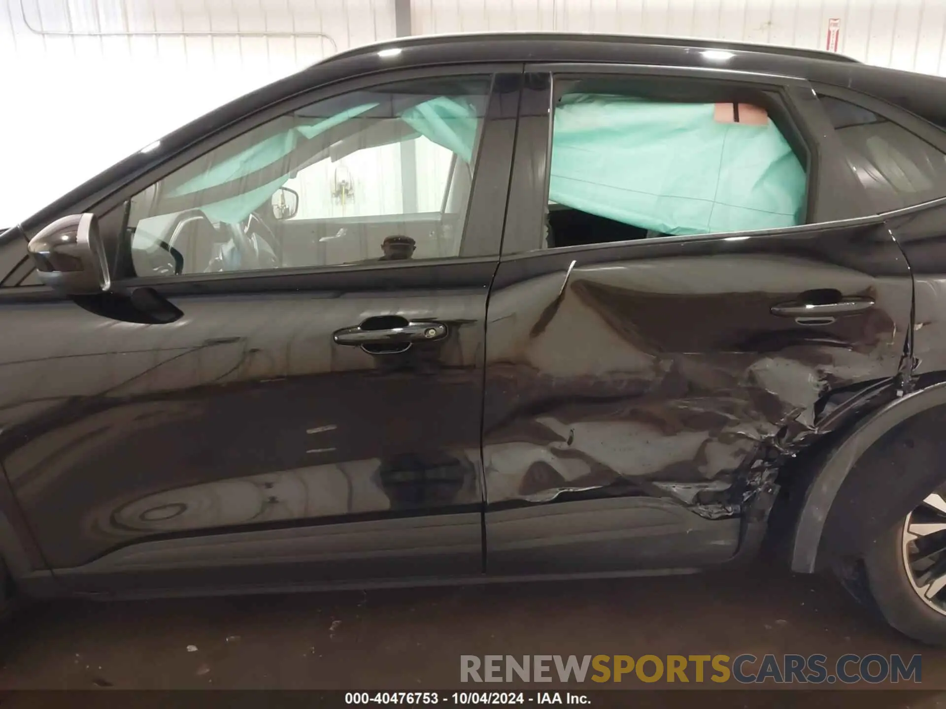 14 Photograph of a damaged car 1FMCU9H97NUA88677 FORD ESCAPE 2022
