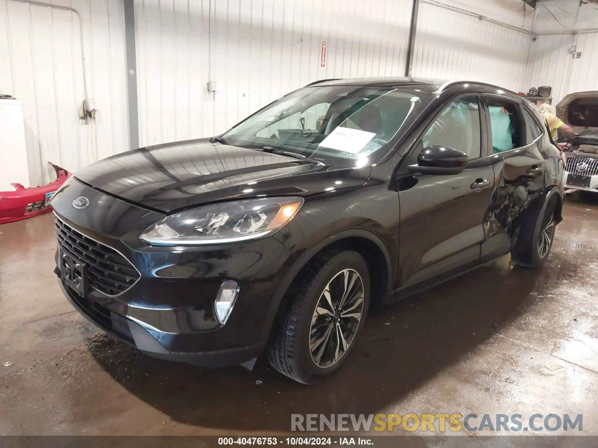 2 Photograph of a damaged car 1FMCU9H97NUA88677 FORD ESCAPE 2022